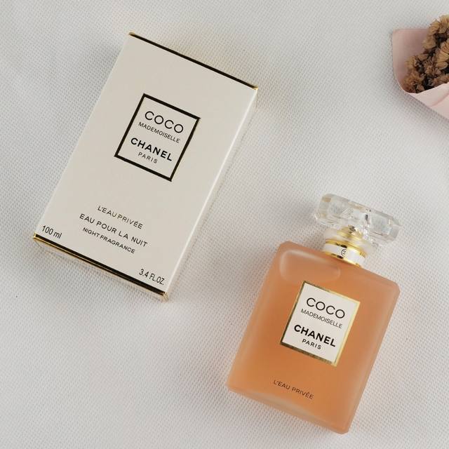 原单品质 实拍 Chanel 香奈儿 20年香水新品磨砂可可小姐清新之水Coco Ml 清新之水亲密时刻 可可小姐香水系列轻灵淡雅的香氛诠释 苿莉精油与玫瑰花瓣