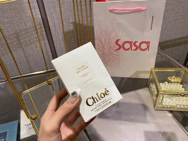 原单品质 Chloe 木兰诗语 |The Brearh Of Spring50Ml Magnolia Alba 如雨后青草 干净而有意境 随着薄雾散去 打在草地 原单品质 Chloe 木兰诗语 |The Brearh Of Spring50Ml Magnolia Alba 如雨后青草 干净而有意境 随着薄雾散去 打在草地