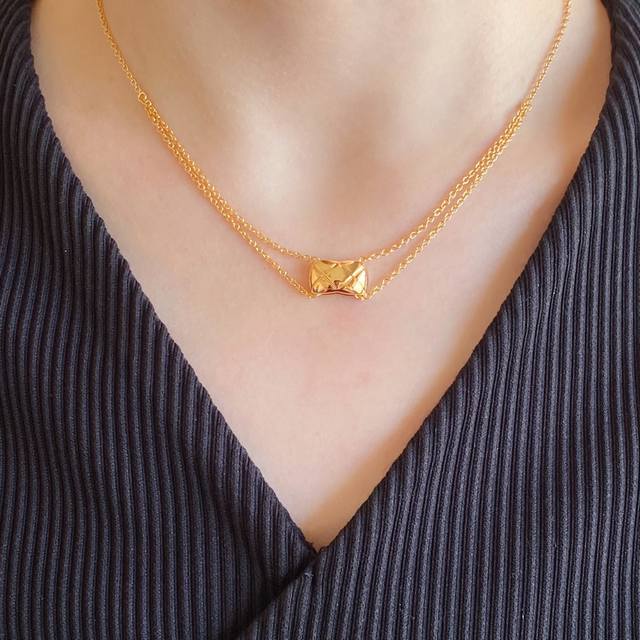 V金镀咪金 8670220 正品开版 Cnc精雕菱格光面项链，火香奈儿经典菱格 热销款 闪亮亮的折射出耀眼的火彩 市面最高版本 必备