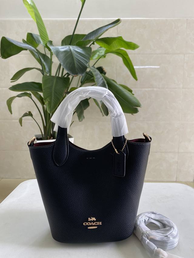 新款菜篮子Cr169布、Cr168全皮、Cr256老花，C家Hanna水桶包手提斜挎包，帆布菜篮子小身材 大容量，好看又实用19.5*17.5*13Cm。