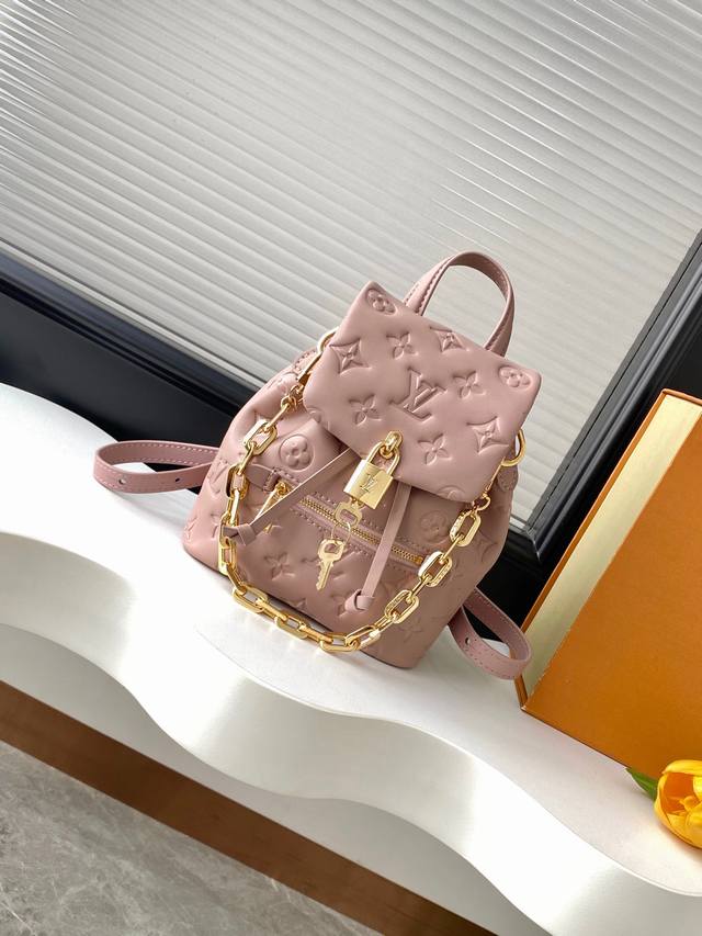 顶级原单，动态163变码芯片 M13389粉色小号M13387黑色小号M13359粉色大号M13357黑色大号 M13358灰色大号 Coussin Backp