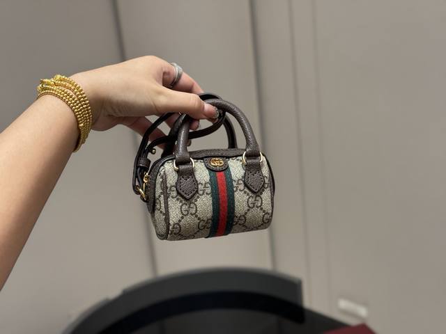 配盒 古奇Mini上新啦 新到的Mini马蒙，真的吼吼看呀 超Mini的的Ophidia 真的是可爱到犯规