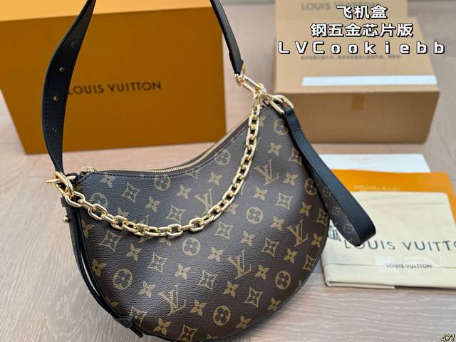 飞机盒钢五金芯片版 Lv Cookie Bb 大小更合适所有女生的身高 精致又洋气 可腋下可斜挎 容量友好 新款推荐 #Lv #Lv老花 #美包分享 #月牙包 飞机盒钢五金芯片版 Lv Cookie Bb 大小更合适所有女生的身高 精致又洋气 可腋下可斜挎 容量友好 新款推荐 #Lv #Lv老花 #美包分享 #月牙包