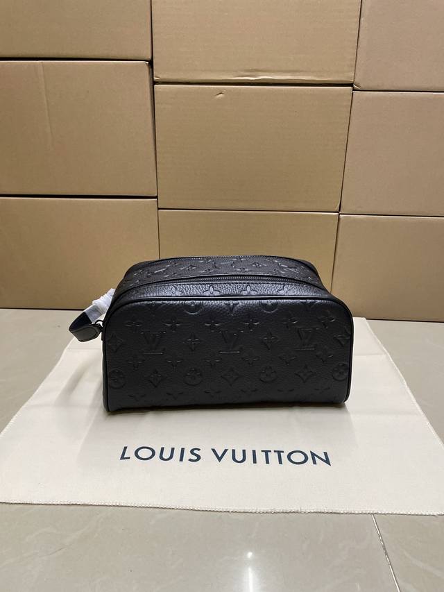 高品质 M59478大荔纹压花 原厂进口头层皮 特级做工 芯片跳码 大货实拍