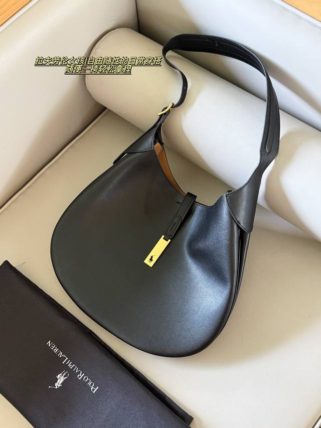 配盒 Size：38*30Cm 郑秀晶和金冬天都背了 拉夫劳伦 大号好随性啊~ 而且斜挎肩背都可以 这款越来越难补了！