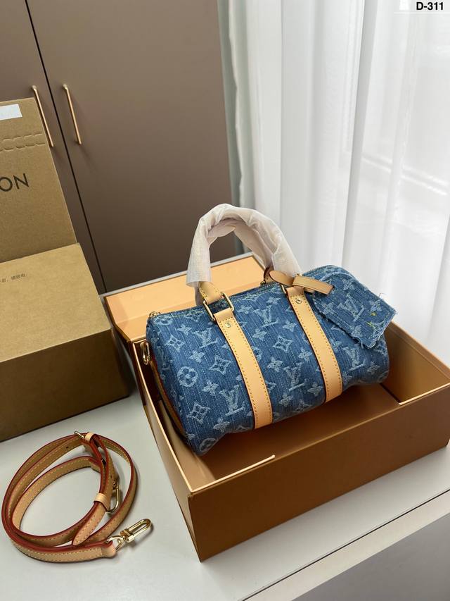 芯片版本 Lv单宁系列牛仔枕头包 经典系列 时尚百搭独特的艺术气息 颜值高 日常出街首选 D-311尺寸25×15折叠盒飞机盒