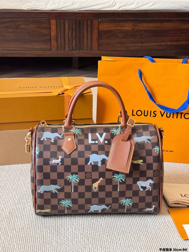 Lv 路易威登｜Speedy枕头包 Lv Speedy 30Cm枕头包 无论版型 内里和专柜毫无差别 真正原版复刻 内里可拆卸 火遍全球的爆款机场大包 机车女神
