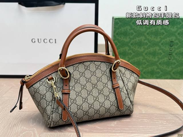 配盒 Gucci酷奇新款 斜挎包手提包低调有质感 独特的艺术气息 颜值高 集美必入 尺寸22 16 配盒 Gucci酷奇新款 斜挎包手提包低调有质感 独特的艺术气息 颜值高 集美必入 尺寸22 16