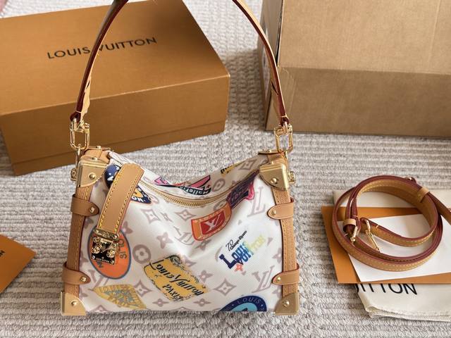 复刻版 Size：23*16Cm 超时空爆款 Lv 25王炸新款包Trunk 谷爱凌 走秀小软箱S来了终于 超级洋气 Upupup 搜索Lv 软箱子 盒子 全套