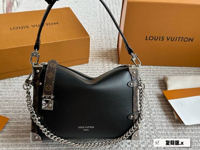 复刻版 Size：23*16Cm 超时空爆款 Lv 25王炸新款包Trunk 谷爱凌 走秀小软箱S来了终于 超级洋气 Upupup 搜索Lv 软箱子 盒子 全套