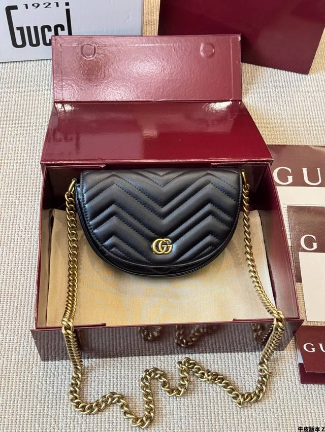 牛皮版本 Gucci酷奇｜ Marmont马鞍包 复古又俏皮的月亮包 低调有质感 经典系列 独特的艺术气息 尺寸 20 13Cm