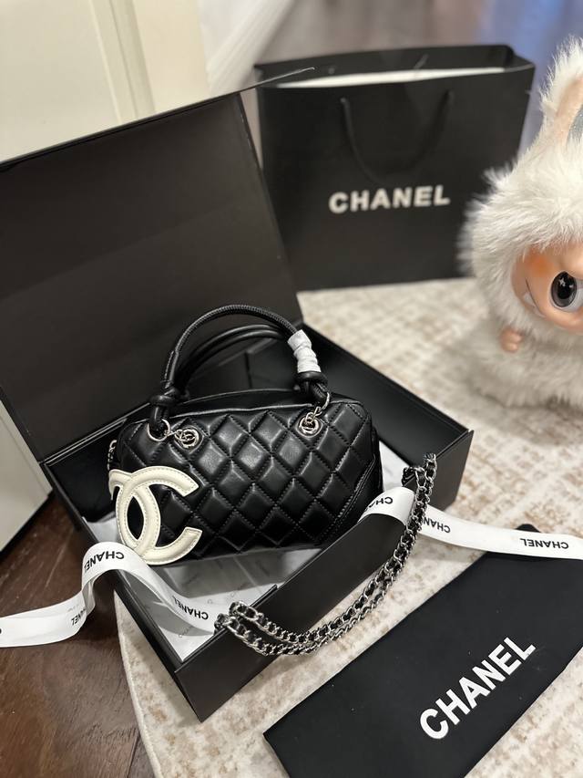 折叠礼盒包装 Chanel 小香家 中古包香奈儿宝藏级 康鹏相机包对版细节 黑白拼色尺寸 22