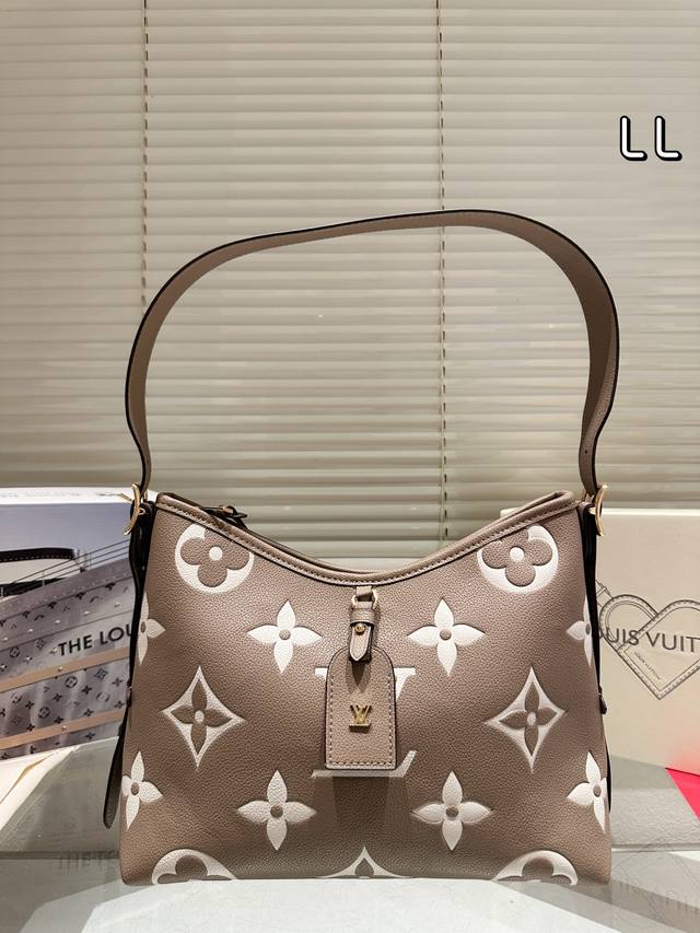 原单 折叠礼盒尺寸29.20 Lv Carryall 流浪包 经典百搭 优雅大气 上身绝美 这份质感 小仙女们值得拥有