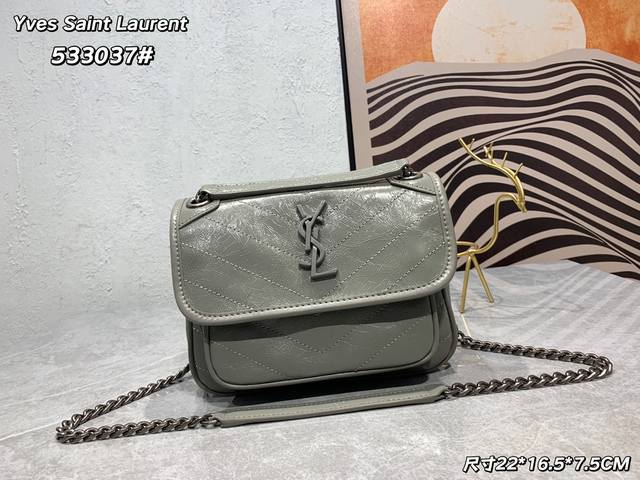 厂价 最高版本原厂皮顶级原单配专柜全套包装 Niki史上最火爆的Niki Baby Size 轻巧大气！爆款Saint Laurent前翻盖包，超级大容量,头层