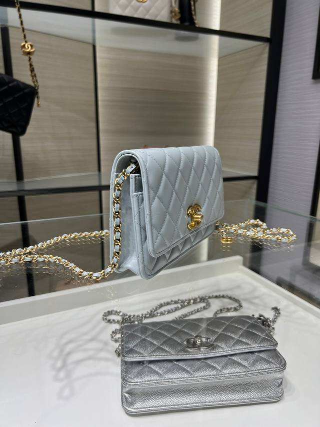 Ohanel 最新款 25B Woc 双C扣 调节扣链条包 进口羊皮 Ap5120Y 19Cm 065