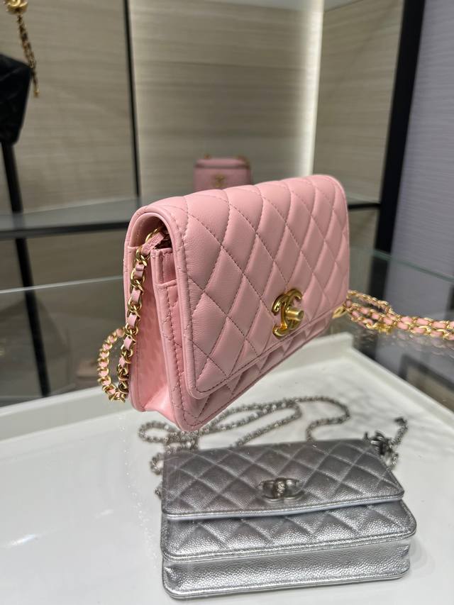 Ohanel 最新款 25B Woc 双C扣 调节扣链条包 进口羊皮 Ap5120Y 19Cm 065