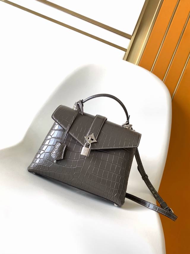 特级原厂 动态163 N82033蜥蜴纹白N98925鳄鱼黑 N98928鳄鱼枣红N80432鳄鱼粉N99017鳄鱼灰N84714喜马拉雅N86012黑配鳄鱼