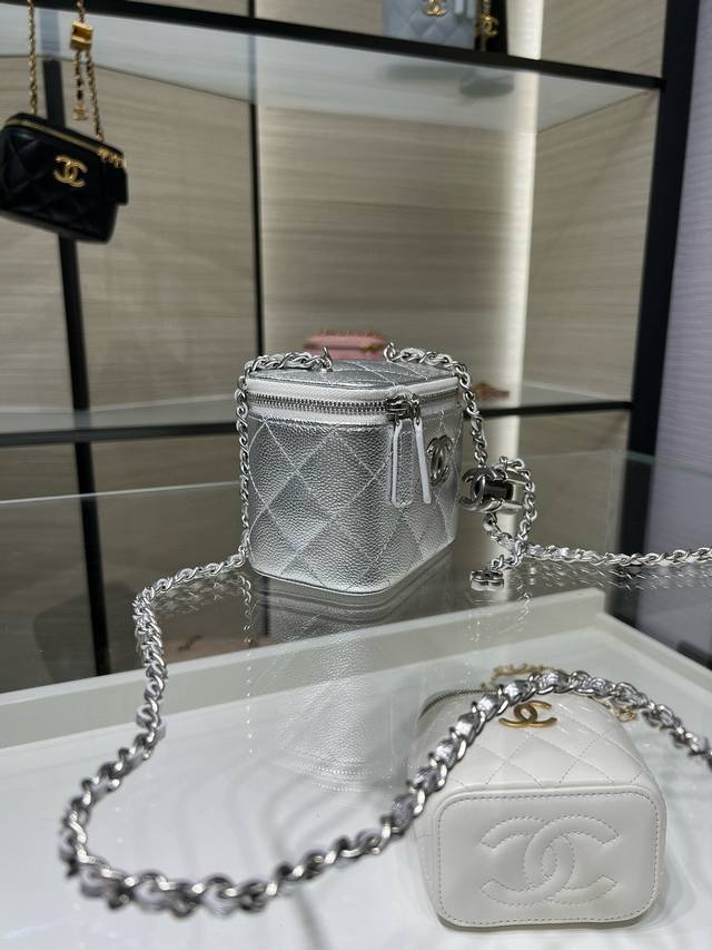 Ohanel 25B新款 化妆盒子包 双C扣 可调节链条 进口羊皮 Ap5120Y 尺寸8.5X11X7.