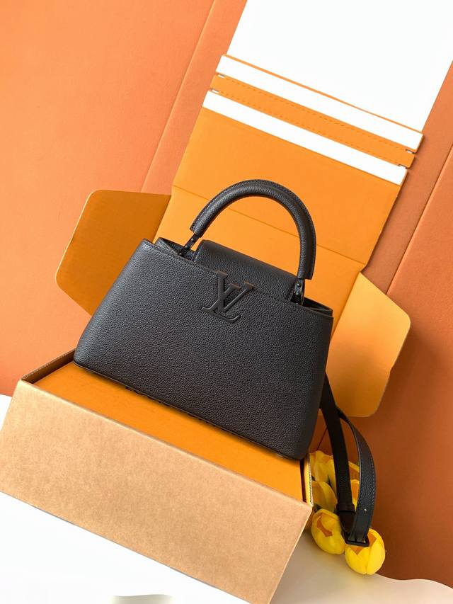 特级Mb163C01芯片版原厂皮 本款Carryall 手袋 型号：M23947黑色163C01芯片版 材料：A级全钢五金，进口原厂牛皮 包装：全套原厂免税Mb