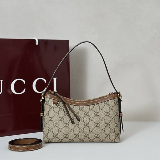 专柜品质，顶级原单货，实物实拍！款号847450啡棕，尺寸：宽22X高14X侧宽8，