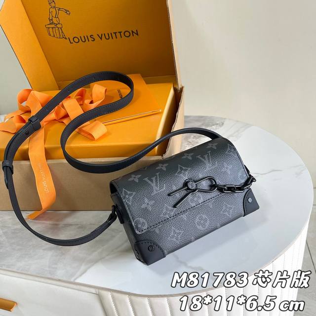 163C01芯片版 内部价p 原单加强版 M81783黑花、 独家实拍背景图 柔软的 Monogram Taurillon 皮革 与Steamer 风格链条等经