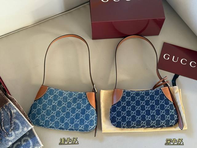 配盒 Size：22*12Cm 新入Gg 腋下包 麻将包 经典复刻升级！ 精致舒适可切换多种组合穿搭！