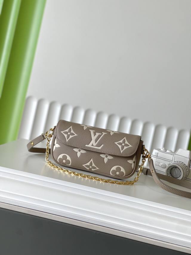 正品级 M82211 23.5×12×4.3 Chain Ivy 全皮链条斜挎包 顶级原单 变码芯片