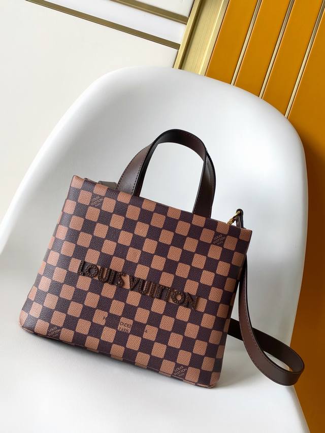 动态163 M15237棕色 M15239粉色 M15238军绿 N40810啡格 M13940老花配钳子 M13929全皮 pharrel And Nigo 动态163 M15237棕色 M15239粉色 M15238军绿 N40810啡格 M13940老花配钳子 M13929全皮 pharrel And Nigo