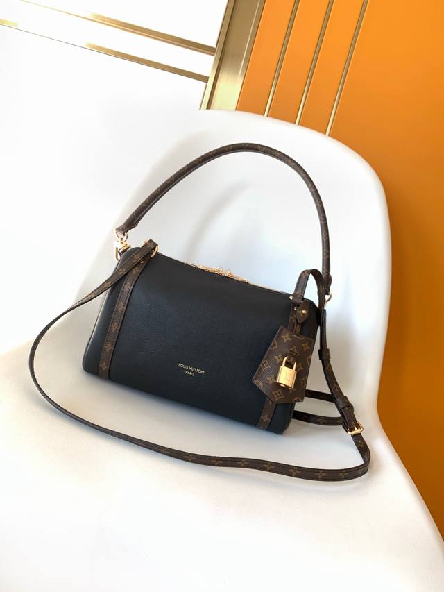 款号26039黑色小号磨砂皮 顶级原单 半钢五金 163C01芯片 M26039 黑色 M26360 灰色M26905 象牙白 本款 Express 小号手袋堪