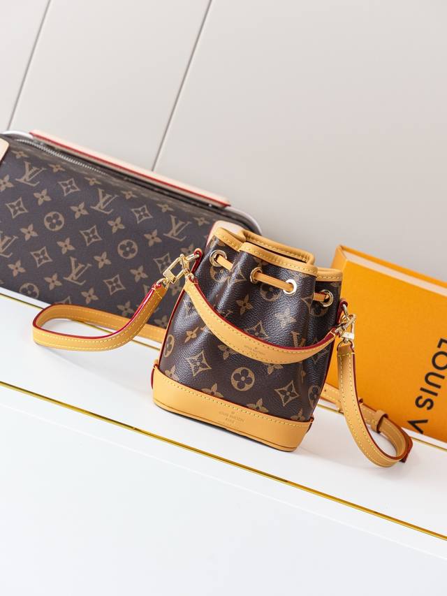 动态163C01芯片 M81266老花 顶级原单 独家背景实拍 本款 Nano Noé 手袋浓缩 1932 年 Noé 手袋的经典构型,以 Monogram 帆 动态163C01芯片 M81266老花 顶级原单 独家背景实拍 本款 Nano Noé 手袋浓缩 1932 年 Noé 手袋的经典构型,以 Monogram 帆