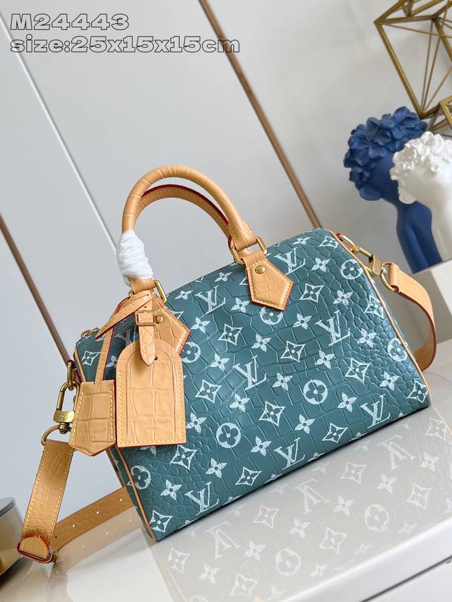 出厂价p 顶级原单 M24443蓝鳄鱼皮 本款 Speedy BandoulièRe 25 Monogram Leather 手袋选用柔软牛皮革，以 Monog