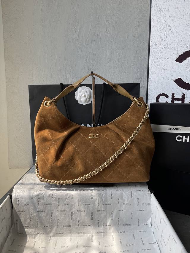 带盒 法国 高端定制品 Chane1 Chanel 香奈儿 2025夏季新款 26C 麂皮 Hobo 沙滩包 Tote 嬉皮包 Chanel 25A手工坊 Ho