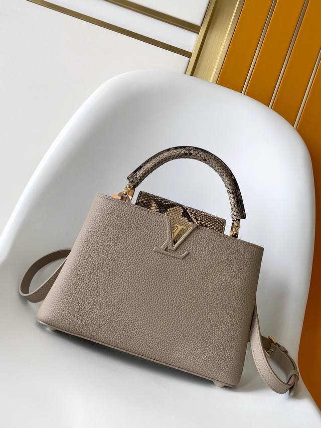 N85515白色 N85514黑色 N85513黑色 白丽 N85516黑色 N85517 灰色 特级原厂 动态163 夏季款 Capucines 迷你手袋取材