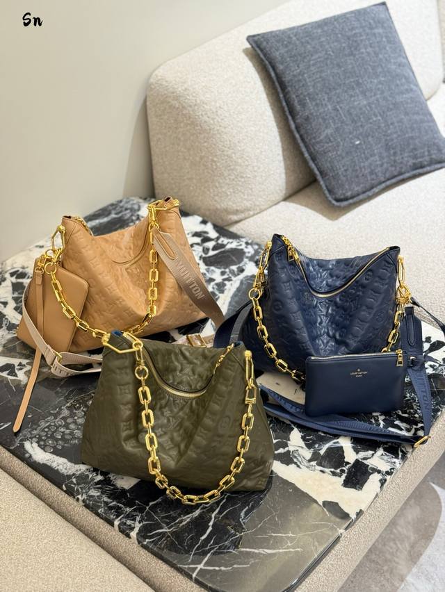 lv Cousin 流浪包 升级原版 M12068 M12071 M12072 這款全新Coussin系列的流浪包兼具時尚與功能，並糅合了系列標誌性的設計元素。