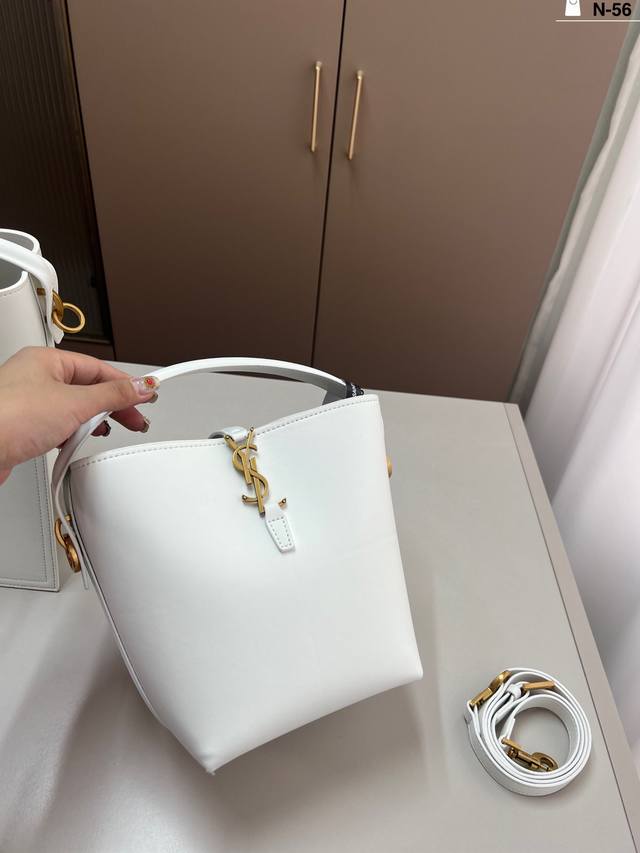 小 大号配零钱包 小号不配 Ysl圣罗兰 Hobo水桶包 舒适与精致并存 N-56尺寸15×20 20×25折叠盒