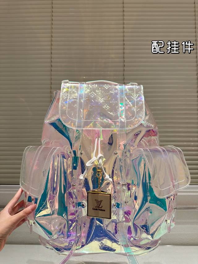 Lv新品镭射包 太耀眼啦 双肩包 配挂件 超大容量 日常出行必备 原单品质 尺寸38.49