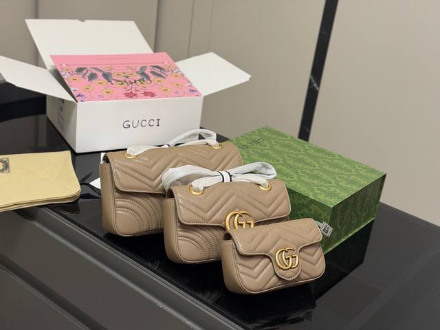 配折叠盒飞机盒 Size:16.5Cm 22Cm 26Cm Gg Marmont 三个尺寸 羊皮系列 质量很好 性价比高 古奇原单品质 配折叠盒飞机盒 Size:16.5Cm 22Cm 26Cm Gg Marmont 三个尺寸 羊皮系列 质量很好 性价比高 古奇原单品质