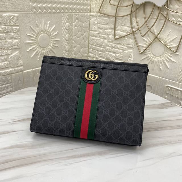 G家醉新爆款男士手包，高端品质面料采用进口层头皮 皮纹清晰皮光泽度极佳，皮质手感柔软舒适完美诠释了皮的品质专注高端 只做精品；颜色：黑色。尺寸:28-21-6