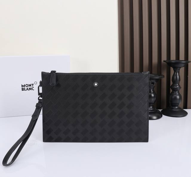 Montblanc全新万宝龙风尚3.0系列手袋 型号:Mb129974# 材质:头层牛皮 包装:专柜同步包装盒 款式:购版打造 尺寸:30*20*10 Montblanc全新万宝龙风尚3.0系列手袋 型号:Mb129974# 材质:头层牛皮 包装:专柜同步包装盒 款式:购版打造 尺寸:30*20*10