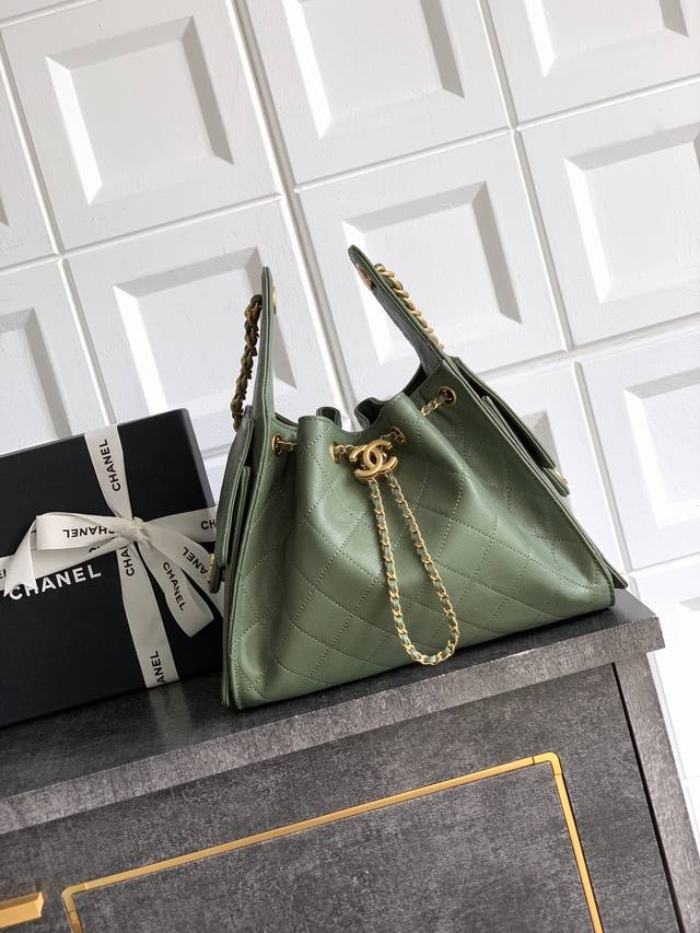 顶级原单 抹茶绿 小號5293更新进口超柔软鱼子酱牛皮、非市面上硬邦邦的！ 顶级品质 出货啦、Ohanel 25A抽绳水桶Hobo小号出货啦｜实拍这颜值简直逆天