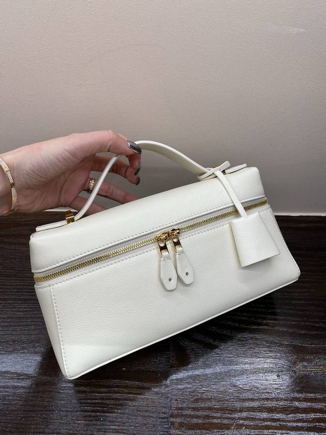 原厂皮 同等质量外贸版 L23钻石纹|6色现货 #周日清晨 #浅乳香色 #羽毛粉 #大象灰 #暖褐色 #Kummel 原厂皮 同等质量外贸版 L23钻石纹|6色现货 #周日清晨 #浅乳香色 #羽毛粉 #大象灰 #暖褐色 #Kummel