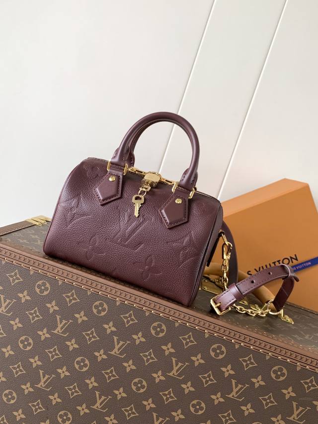 顶级原单，变码芯片 M25929酒红M46875冰白粉 M58953黑色 M46883冰白蓝 46575大象灰 M46875米白粉印 M47136粉压M1420