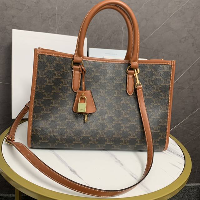 正品级 Celi_Ne 春夏季横款Cabas 托特手袋百搭托特 新出尺寸小号｜经典凯旋老花系列 手提不挑人 博主明星极荐 小牛皮Pvc 中性的包包的战斗机、耐刮