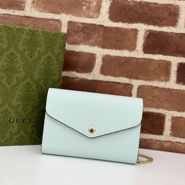 专柜品质，顶级原单货，实物实拍！款号781555浅绿压花，尺寸：宽20X高13X侧宽6，