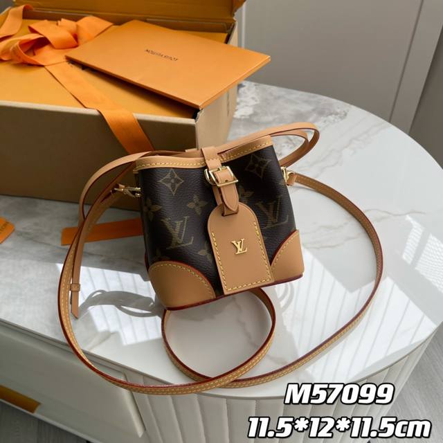 内部价P 款号： M57099 原单加强版 独家实拍背景图 复刻顶级原单品质 Noe Purse秀款抽绳小水桶 ，年度强烈种草款 被新品小水桶塞了一波糖，完全甜