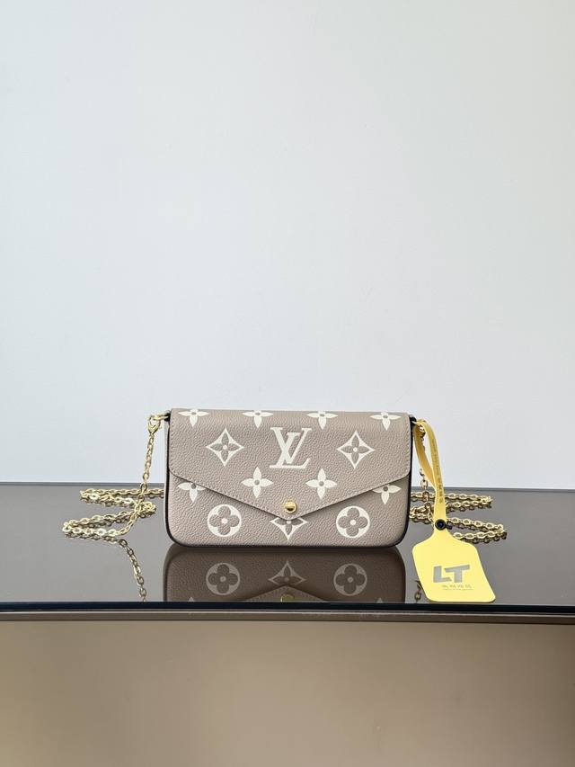 特级原厂 Pochette Felicie 链条包 型号: M82610 大象灰 163动态芯片版 材料: A级全钢五金 进口原厂皮 尺寸: 21123Cm