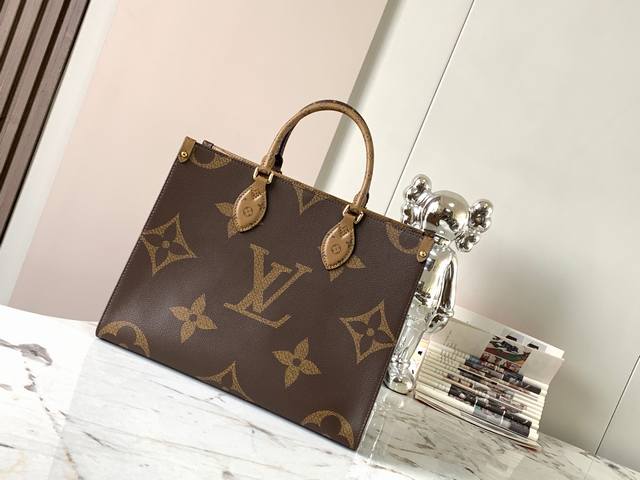 特级Mb原厂皮 Onthego 手袋 型号：M45039芯片版 材料：A级全钢五金，进口原厂面料 包装：全套原厂免税Mb包装 尺寸：34X26X13Cm