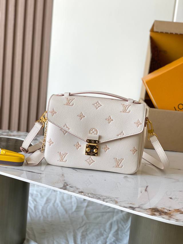 特级Mb163C芯片版原厂皮 本款 Pochette Metis Mm手袋 型号：M14977 材料：A级全钢五金，进口原厂牛皮 包装：全套原厂免税Mb包装 尺