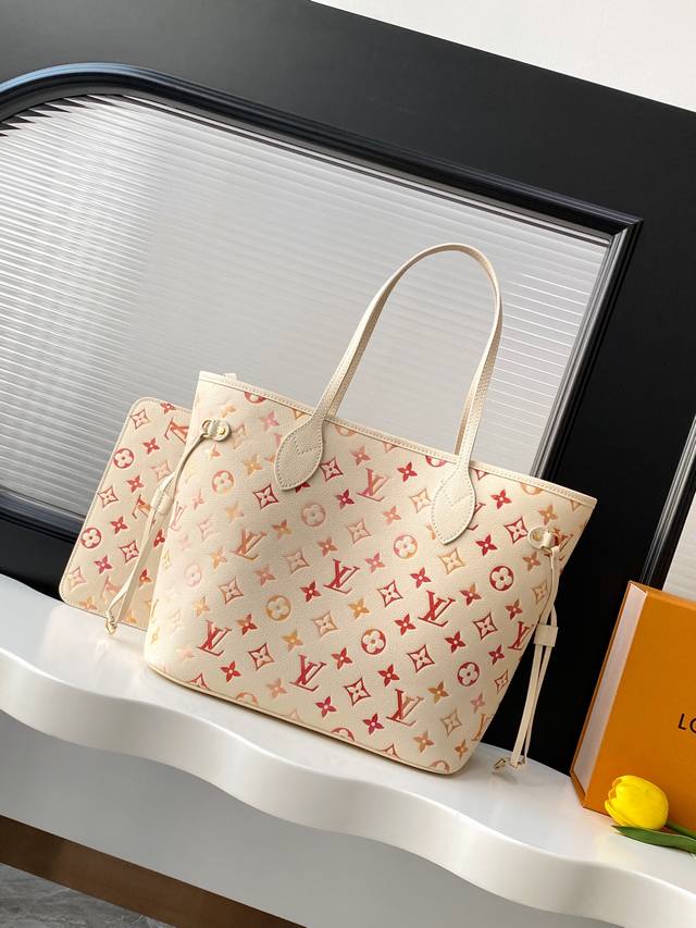 动态163C芯片 顶级原单加强版 M13758浅灰M14210粉色M47080草莓渐变M47143蓝M46482雾霾蓝M46599枣红 M45685黑色 M45 动态163C芯片 顶级原单加强版 M13758浅灰M14210粉色M47080草莓渐变M47143蓝M46482雾霾蓝M46599枣红 M45685黑色 M45