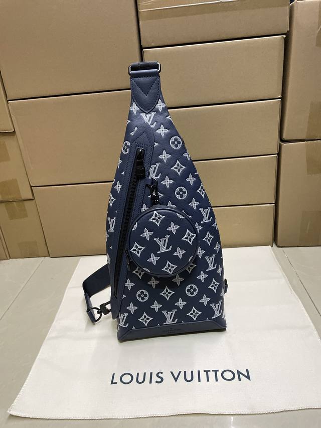 高品质 M24751胸包 头层原厂皮 特级做工 芯片跳码 大货实拍